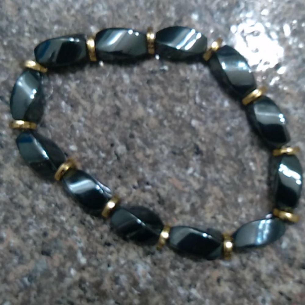 Bracelet - Picture 3 of 3